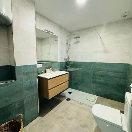 Odysea 公寓 阿德耶